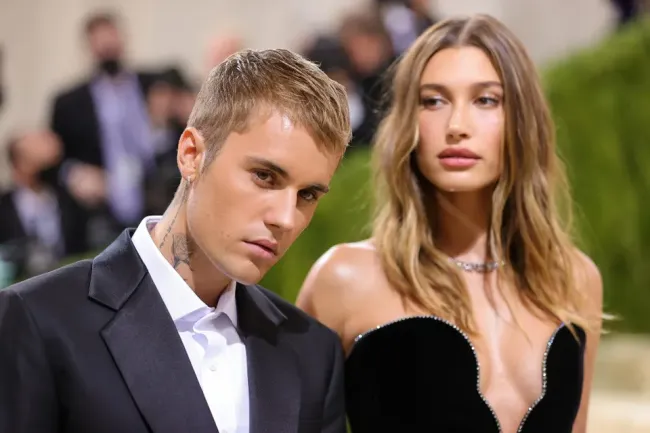 Justin Bieber Unfollows Hailey on Instagram